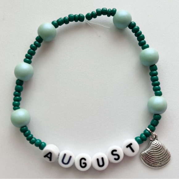 Taylor Swift Jewelry - Taylor Swift Eras Tour Friendship Bracelet August Folklore With Seashell Charm